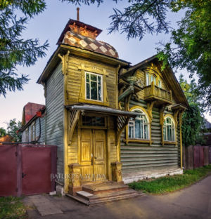 Старый деревянный дом в стиле модерн, Кимры, Тверская область