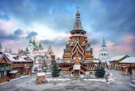 Вид на Храм Святителя Николая, Измайловский Кремль, Москва