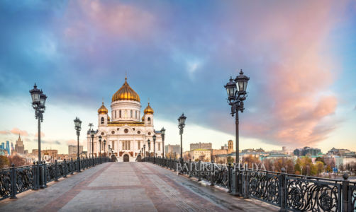 Храм Христа Спасителя и Патриарший мост,Москва