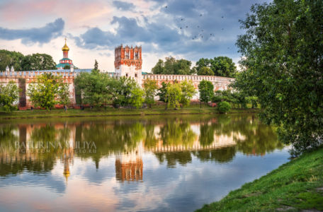 Успенский храм и башня, Новодевичий монастырь, Москва