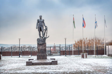 Адмирал Сенявин, зимний Боровск 