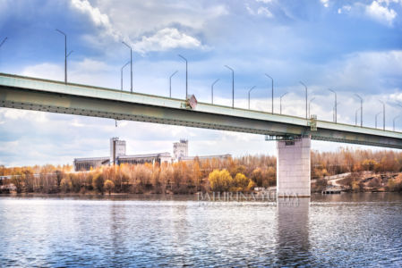 Зерновой Терминал Волга и Кинешемский мост, вид с Волги, Кинешма, Ивановская обл