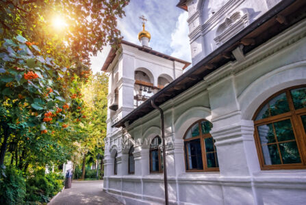 Сретенский монастырь, колокольня Сретенская церковь, Большая Лубянка, Москва