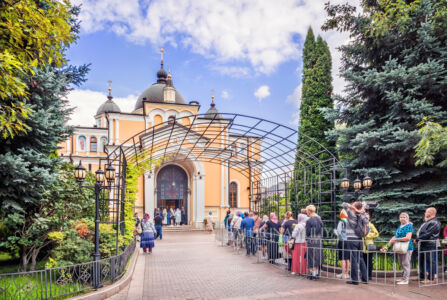Покровский женский монастырь, Святая Матрона Московская, Таганская улица, Москва
