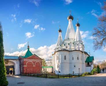 Успенская Дивная церковь и часовня в Алексеевском монастыре, Углич