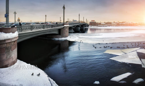 Благовещенский мост, река Нева, Санкт-Петербург